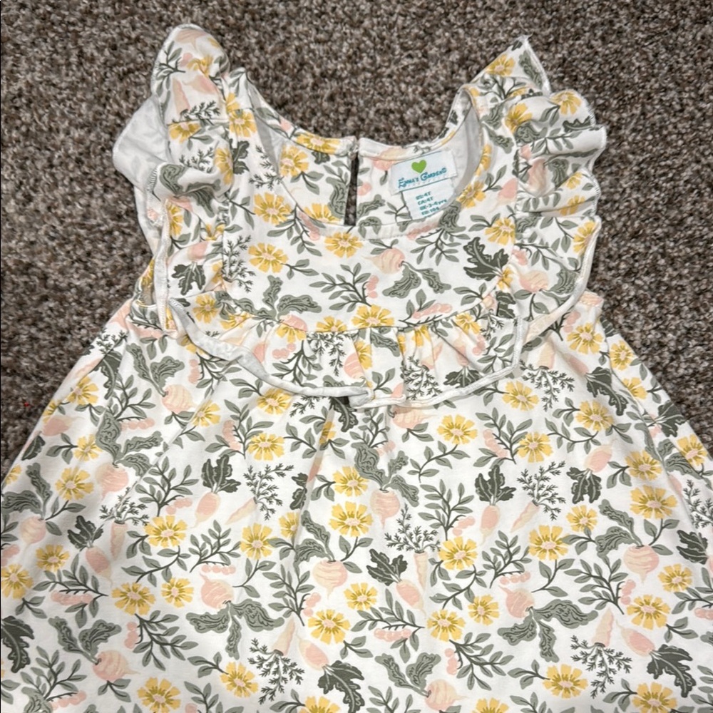 Girl’s Floral Ruffle Top - Picture 3 of 4